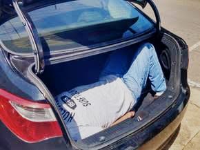 SEQUESTRO: Motorista de App é agredido a coronhadas e colocado no porta-malas de carro