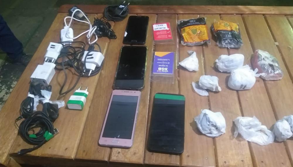NO PANDA: Polícia Penal flagra quadrilha tentando jogar drogas e celulares em presídio