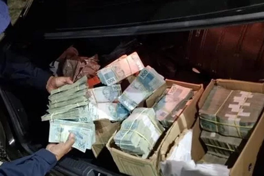 SUSPEITO: PRF detém homem transportando mais de R$ 2,5 milhões de origem incerta