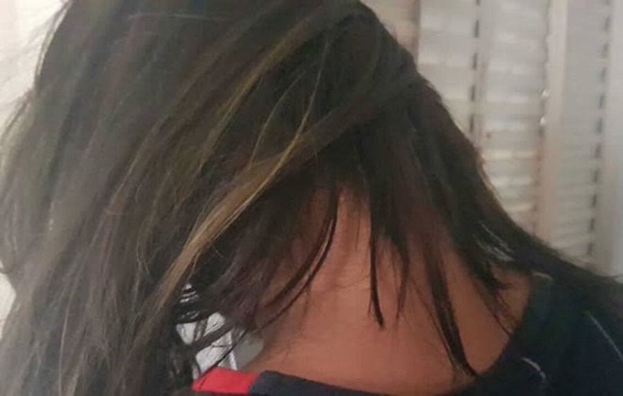 TORTURA: Adolescente que engravidou aos 12 anos tem cabelo cortado a faca pelo marido 