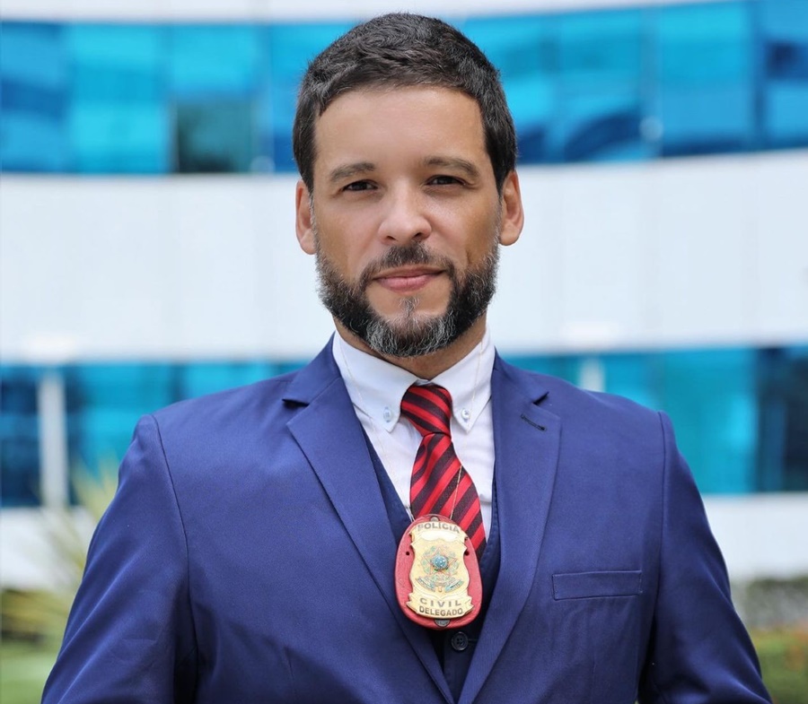 VAGA: Dep. eleito Rodrigo Carmargo faz processo seletivo para assessores