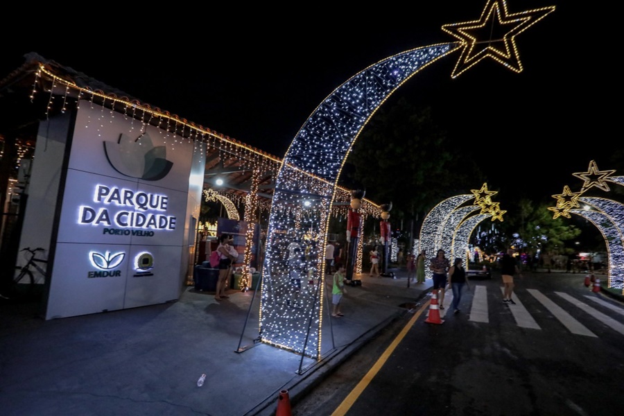 LUZES: Último final de semana de programação natalina no Parque da Cidade