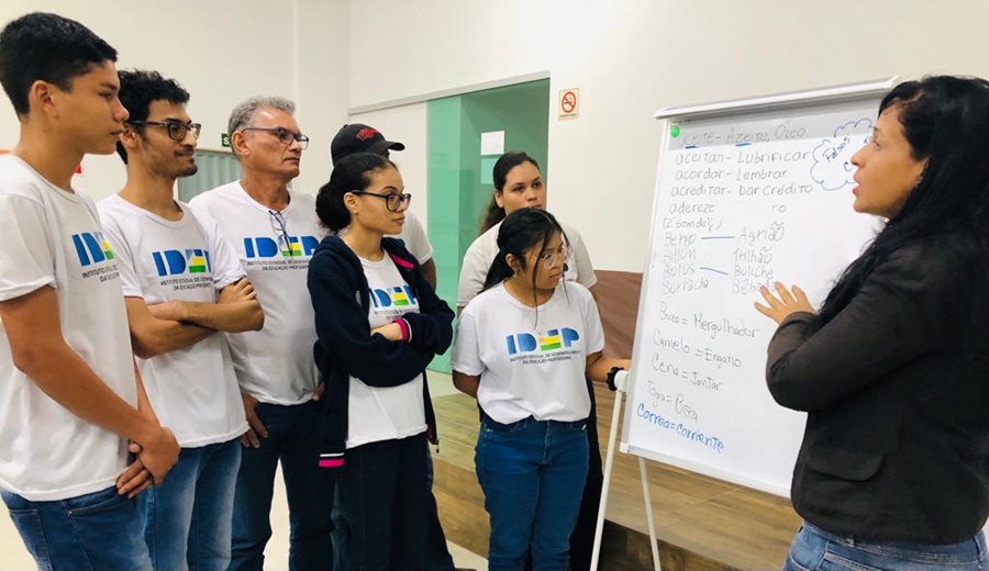 IDIOMAS: Idep oferece cursos de inglês e espanhol básico para Porto Velho