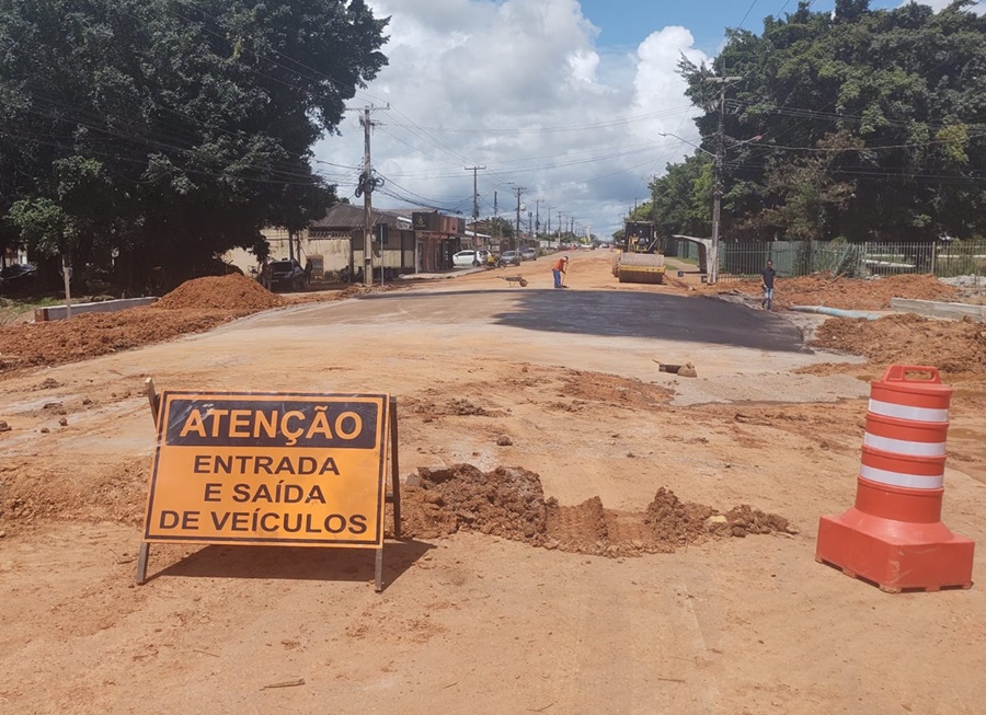 ASFALTANDO: Interdição da Avenida Calama pode terminar neste final de semana 