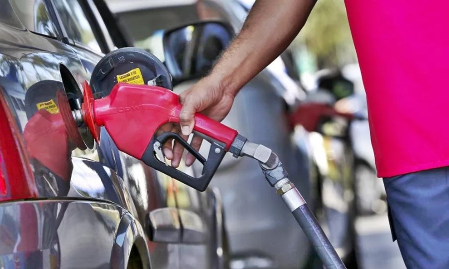REALIDADE: Após aumento sem explicação de donos de postos, gasolina sobe 12% em PVH