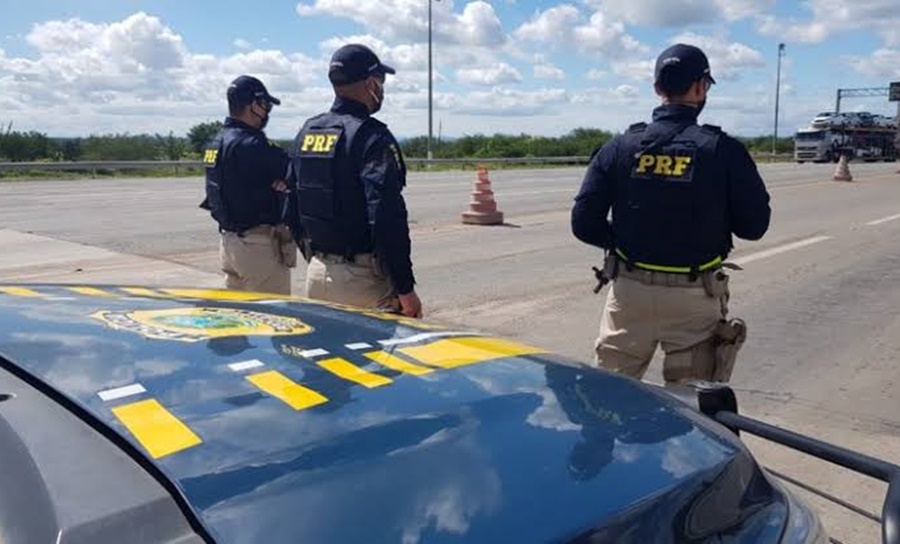 FERIADÃO: PRF prende 21 pessoas durante Operação Tiradentes nas rodovias de RO 