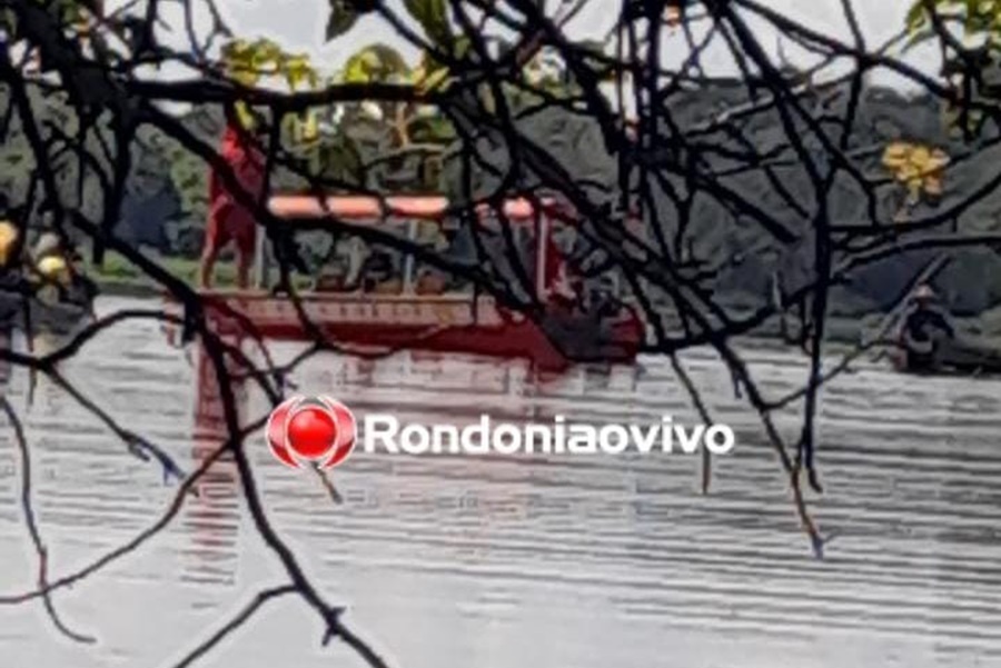 BARCO VIROU: Bombeiros fazem buscas por rapaz que desapareceu na região do rio Madeira