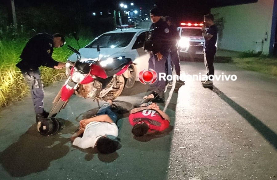 ARRASTÃO: Acusados de vários assaltos são presos com moto roubada