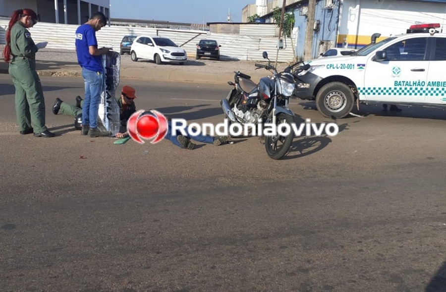 ACIDENTE: Colisão na traseira de carro deixa motociclista ferido na Rua da Beira