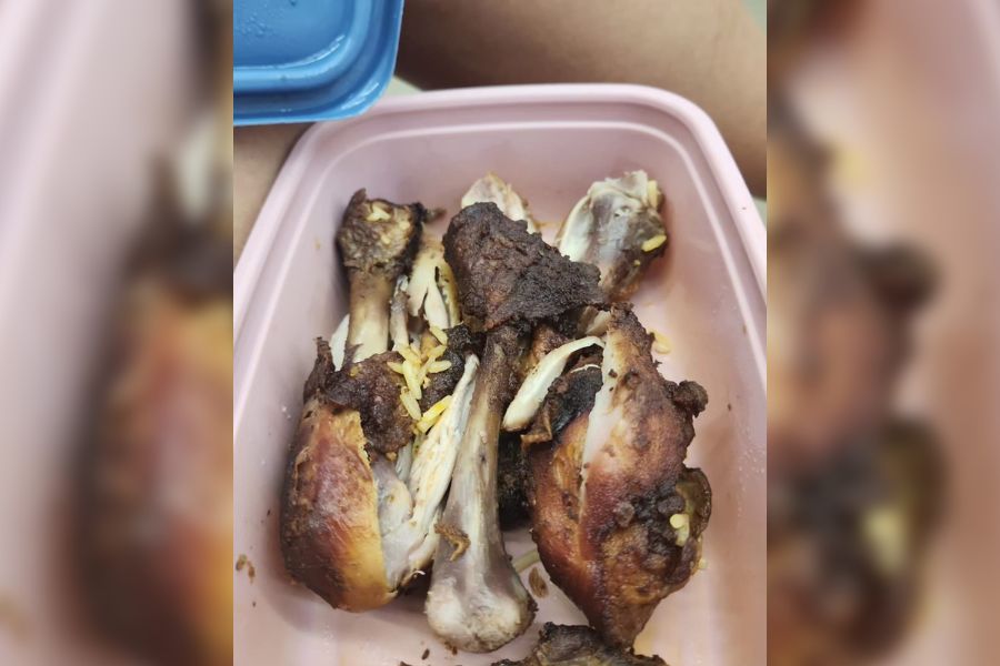 PERIGO: Microempresária acusa supermercado de Porto Velho de vender frango estragado