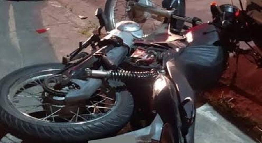 FERIMENTOS: Mulher é derrubada de moto durante tentativa de roubo na Pinheiro Machado