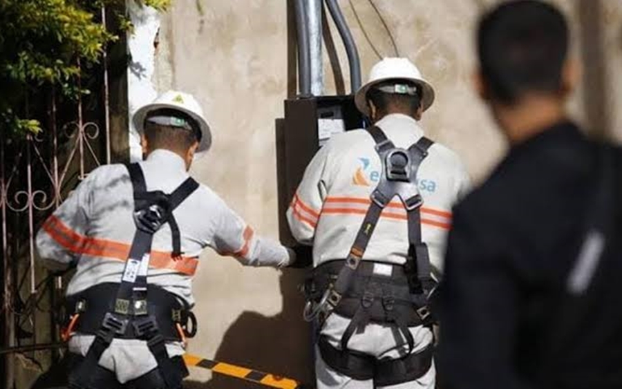 NO TRABALHO: Eletricistas a serviço da Energisa são assaltados por bandido na capital
