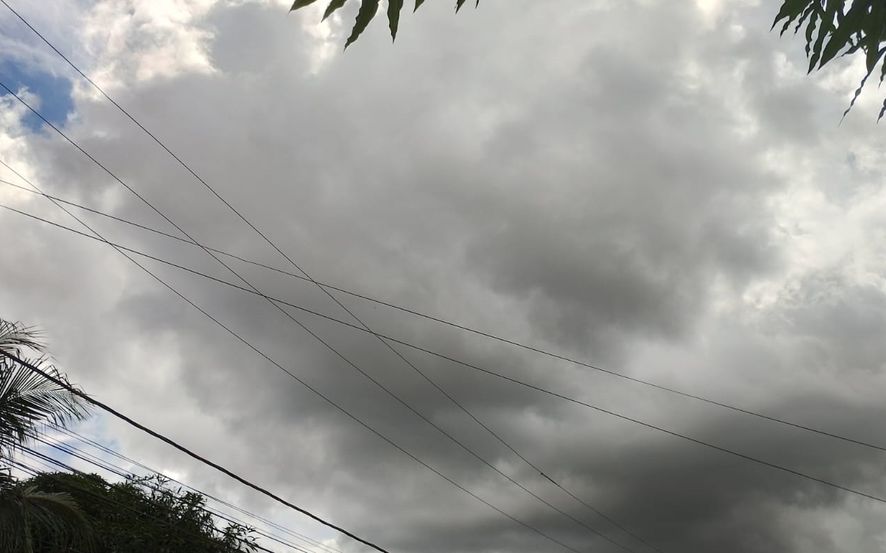 RECORRENTE: Sextou (19) de céu nublado e chuvas em RO, incluindo Cacoal