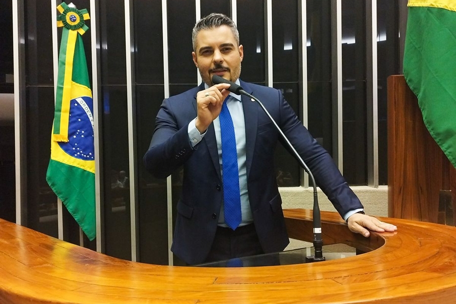 THIAGO FLORES: Deputado propõe PL que autoriza o bloqueio de conta utilizada em estelionato