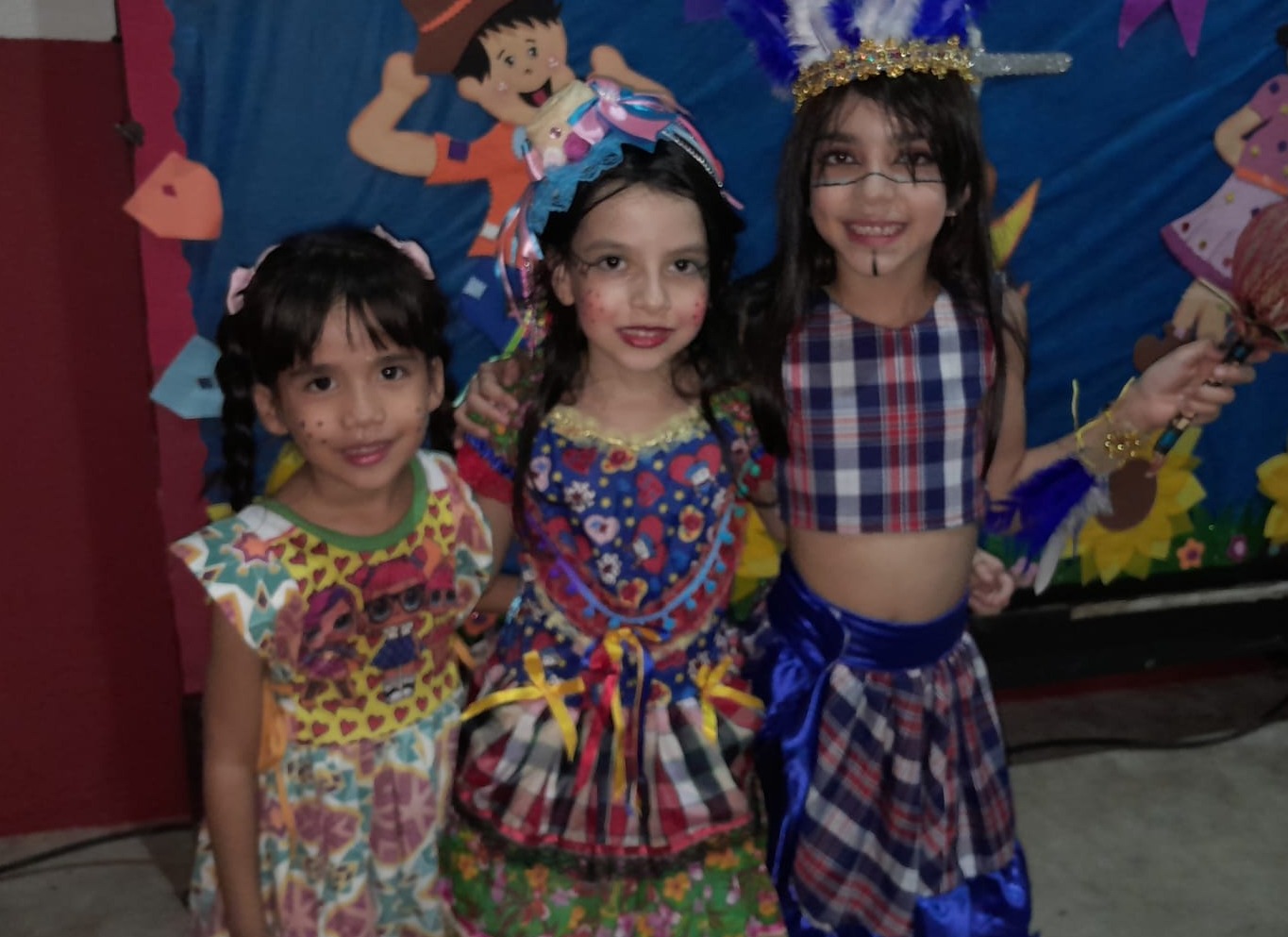 FESTA JUNINA: Alegria e diversão no Arraial da Escola Infantil DG