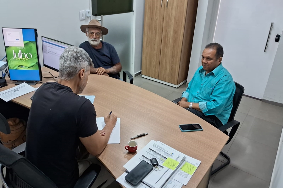 JURANDIR BENGALA: Vereador busca melhorias na Iluminação para o Distrito de Rio Pardo