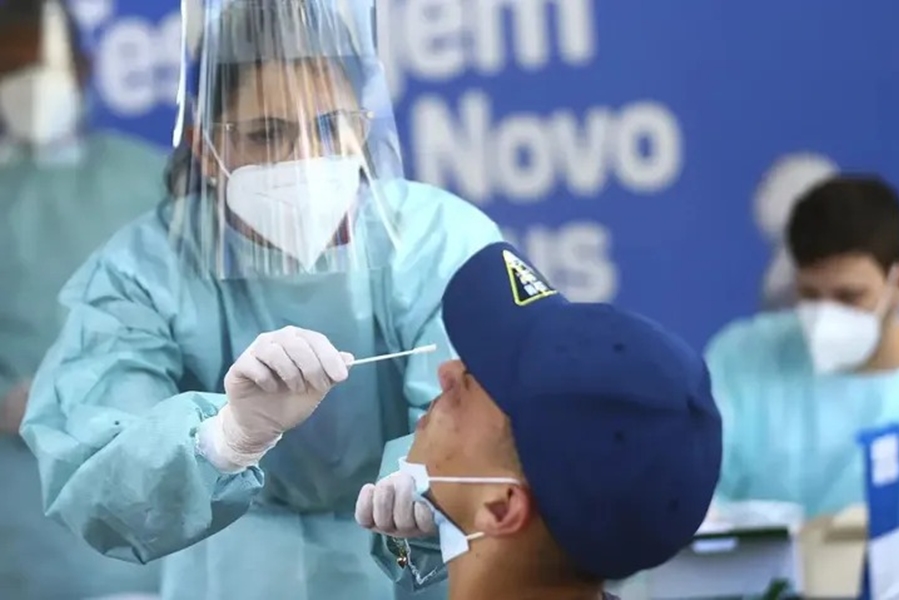 ALERTA: Fiocruz alerta para aumento de casos de covid-19 no país