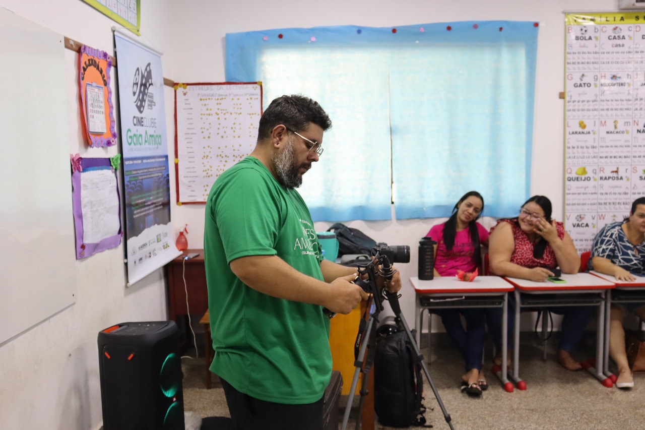 INOVAÇÃO: Oficina capacita educadores a usar o cinema como ferramenta na educação