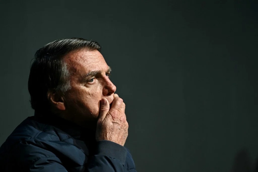 TENTATIVA DE GOLPE: Bolsonaro e grupo golpista pode se enquadrar em cinco crimes