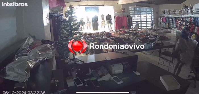 AMOR BANDIDO: Vídeo mostra casal ladrão fazendo arrastão em loja de confecções 