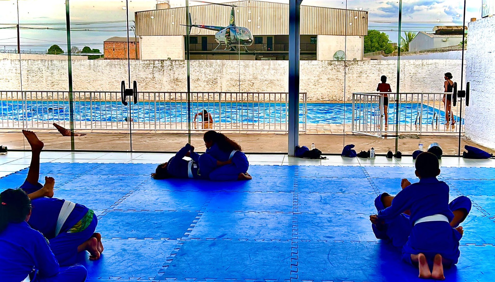 INSCRIÇÕES ABERTAS: Projeto Voar oferta aulas gratuitas de natação e jiu-jitsu em PVH