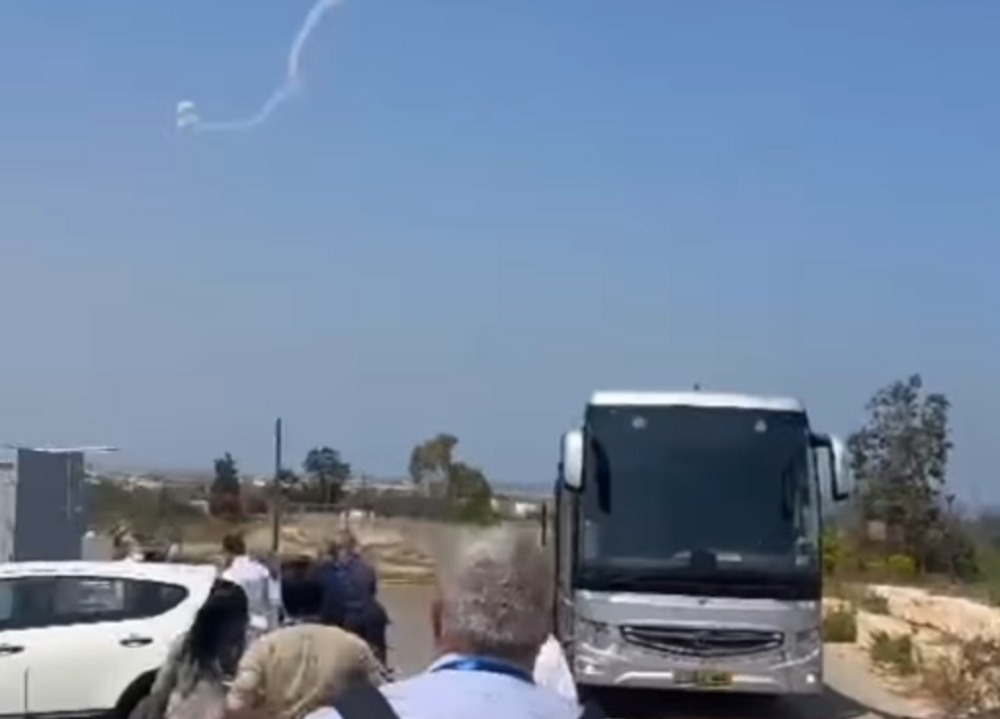 PREFEITOS E ASSESSORES: CNM divulga lista de comitiva de prefeitos que chegou na Jordânia