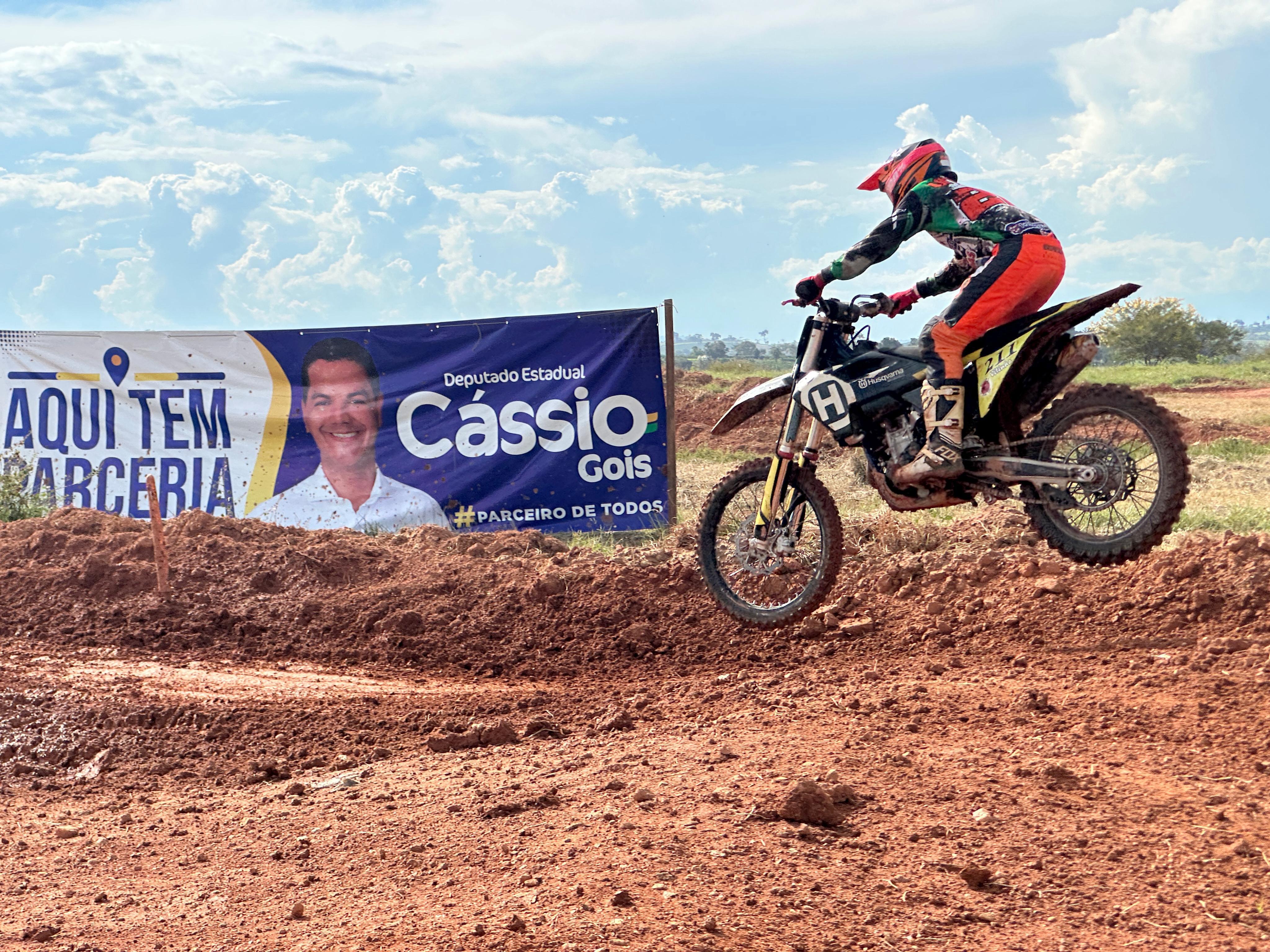 CÁSSIO GOIS: Alta Floresta recebe 3ª Etapa do Regional Sul de Motocross com apoio do dep.