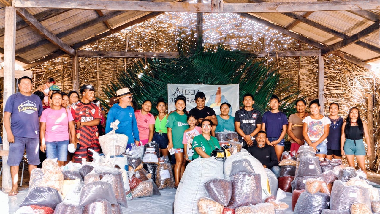 BIOMA AMAZÔNICO: Prefeitura apoia projeto sustentável que adquiriu 10 toneladas de sementes