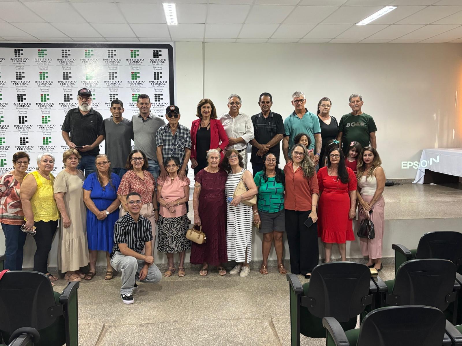 COM PIONEIROS: Estudantes e professores do IFRO realizam projeto que resgata memórias e histórias de Cacoal
