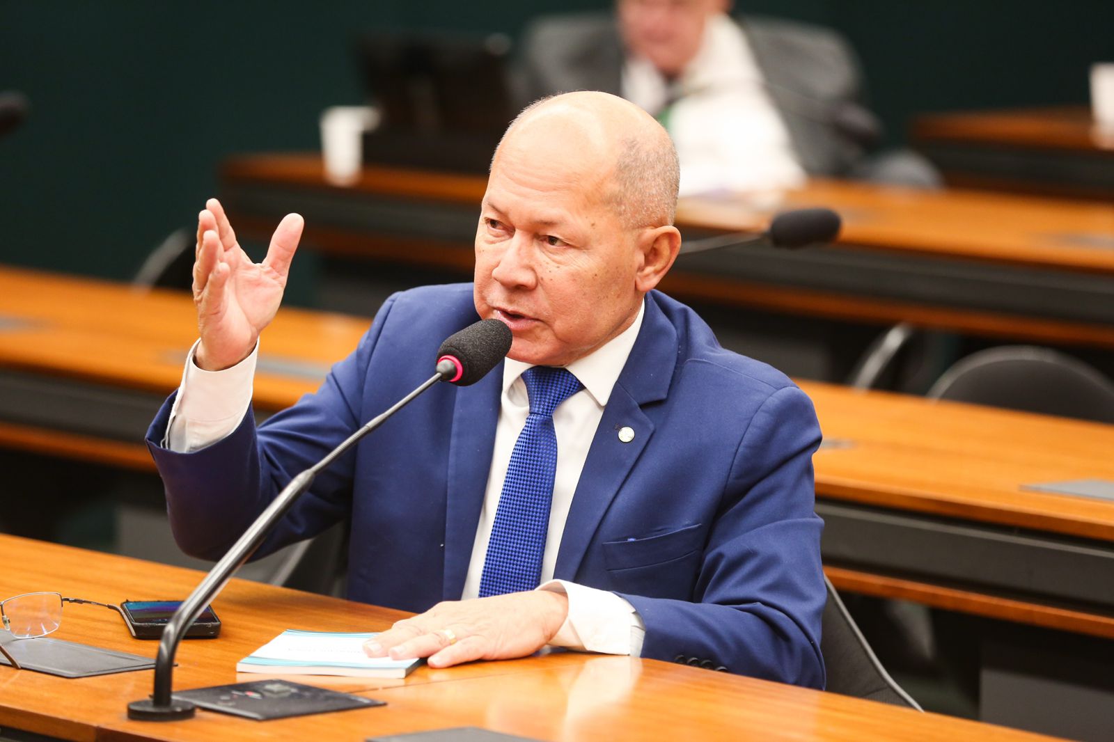 CHRISÓSTOMO: Emenda do deputado moderniza escolas e fortalece a educação pública 