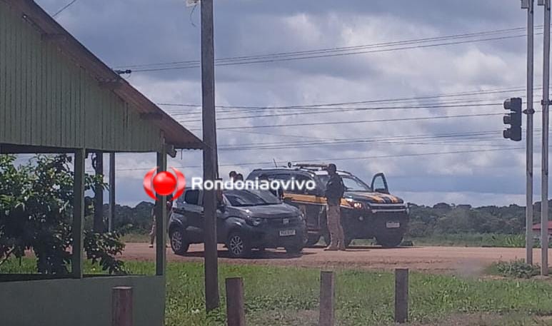 PRF INTERCEPTOU: Criminosos são presos em Humaitá com carro de farmacêutica furtado no HB