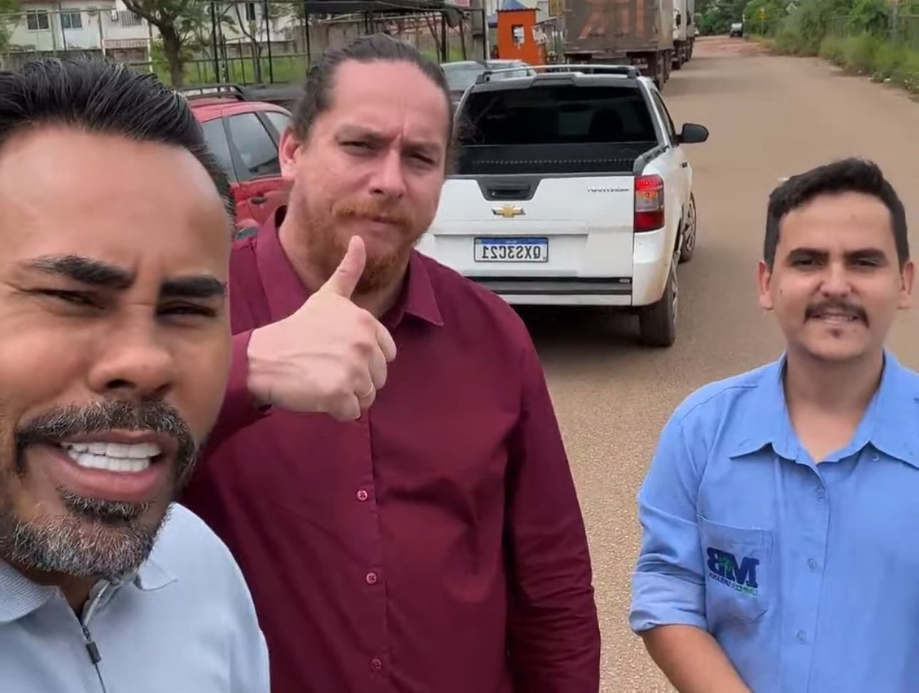 PEDIDO DO VEREADOR: Dr. Santana garante limpeza no Morar Melhor e Total Ville I e II 