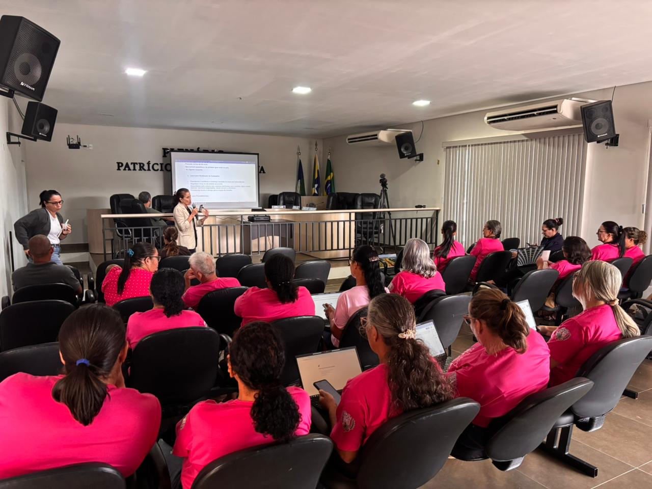 COMBATE AO CÂNCER: Comboni Rosa reforça ações da saúde da mulher em Ministro Andreazza