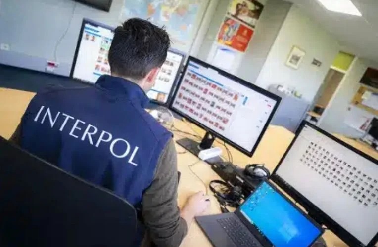 TROCA DE DADOS: Brasil firma acordo com Interpol contra crime na América do Sul
