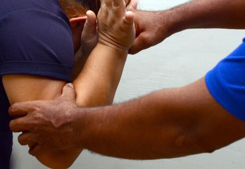 EMBRIAGADO: Mulher é agredida ao permitir ex-marido ir dormir na casa dela