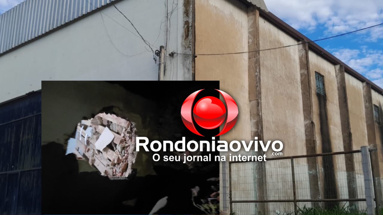 OUSADOS: Criminosos abrem buraco em parede para invadir transportadora ​