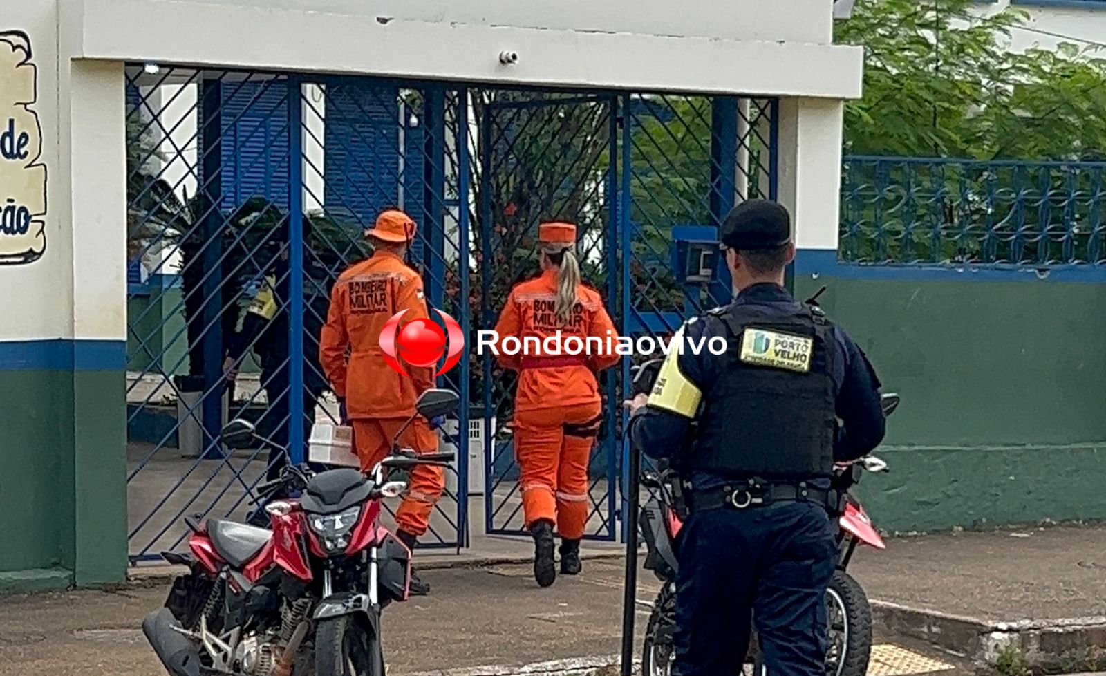 URGENTE: Bombeiros e PM são acionados após briga generalizada em escola