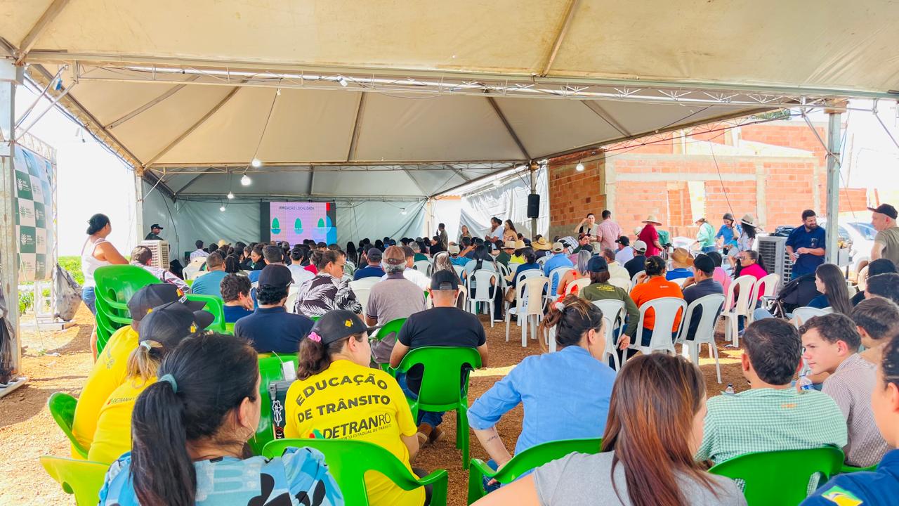 DIA DE CAMPO : Sistema Faperon/Senar reúne produtores em Castanheiras e incentiva cafeicultura