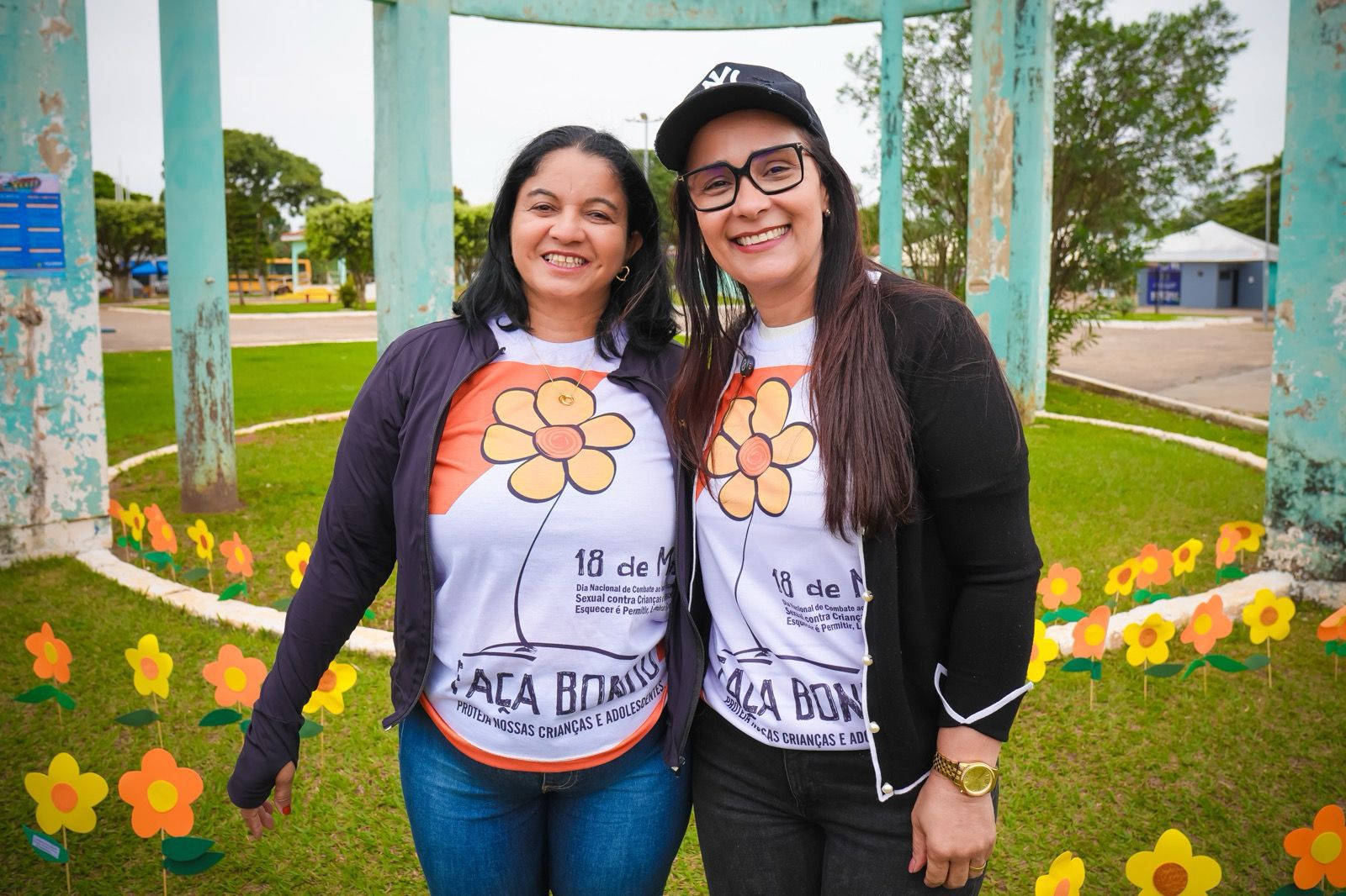 ROSANGELA DONADON: Deputada participa da caminhada do Maio Laranja em Vilhena