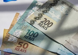 AVANÇO DO PIX: Banco Central confirma fim gradual do dinheiro de papel no Brasil 