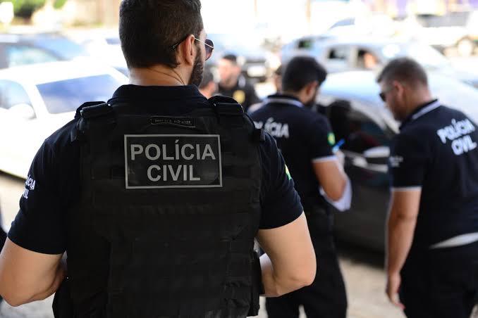 PROPOSITALMENTE: ​PC prende homem que transmitiu HIV a quatro mulheres