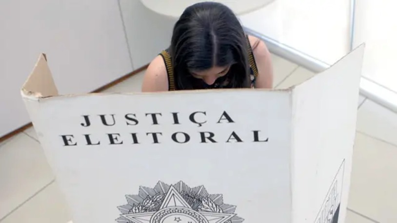 ELAS PODEM DECIDIR: Mulheres são maioria entre os eleitores brasileiros para as eleições de 2026 