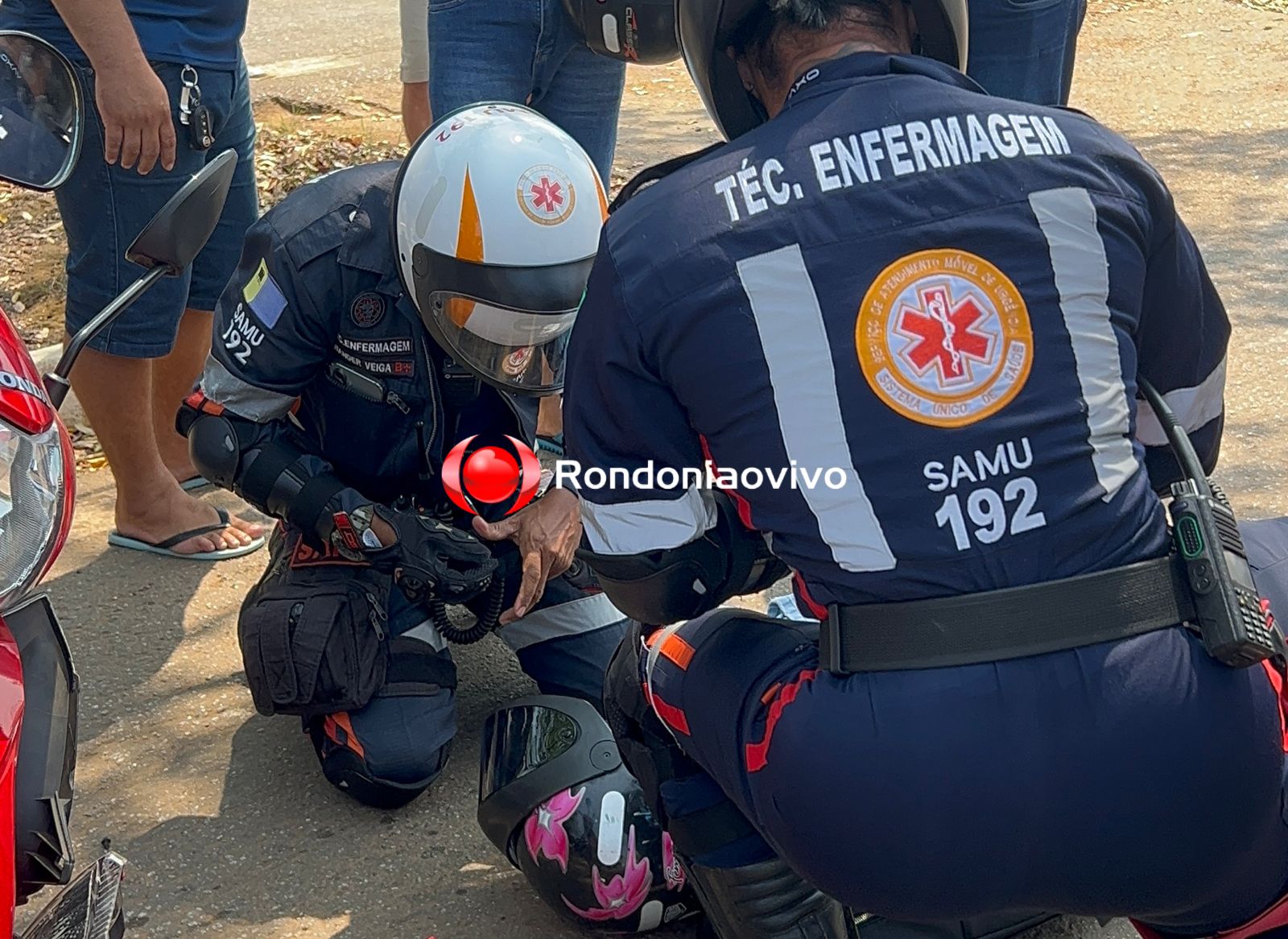 URGENTE: Equipe Motolância do Samu é acionada para socorrer mulher vítima de acidente