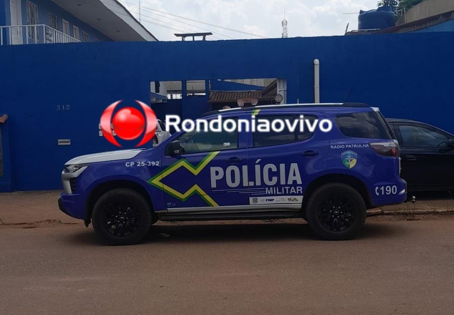 URGENTE: Mulher é encontrada morta em vila de apartamentos