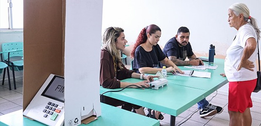 NÃO PERCA A HORA: Eleitores de Rondônia votam neste domingo das 7h às 16h