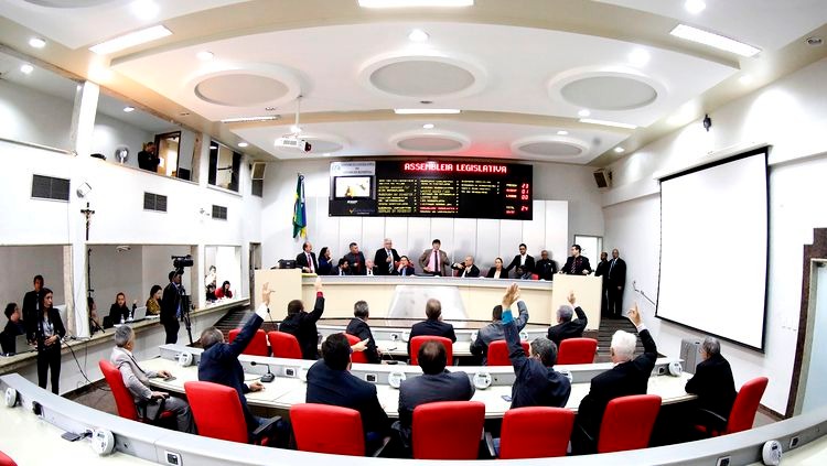 Deputados aprovam aumento da cota do lago da Usina de Santo Antônio