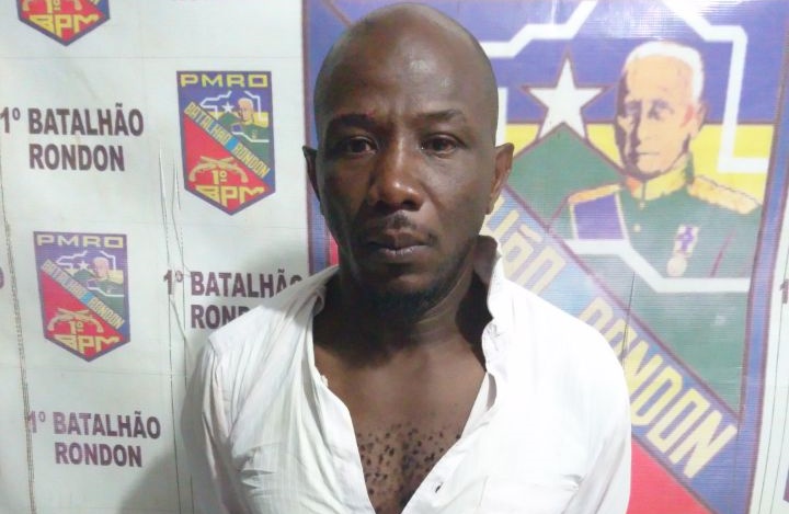 FLAGRADO: Haitiano é preso por furto em supermercado na capital