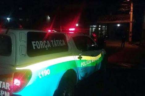 EMBRIAGADO: Preso homem que ameaçava incendiar casa com filha e ex-mulher dentro