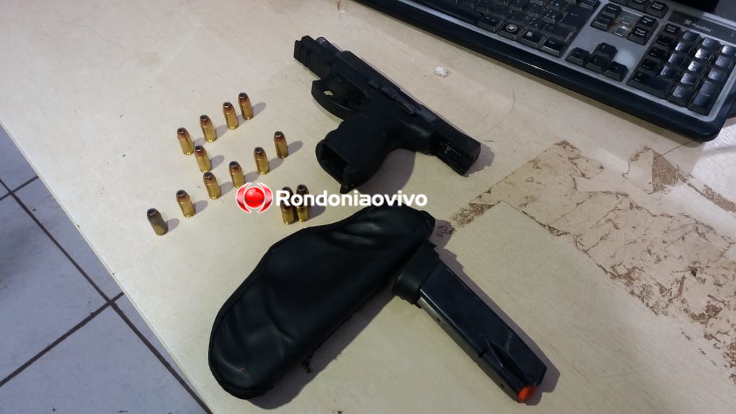 ILEGAL: Operação da PM prende condutor de caminhonete armado com pistola