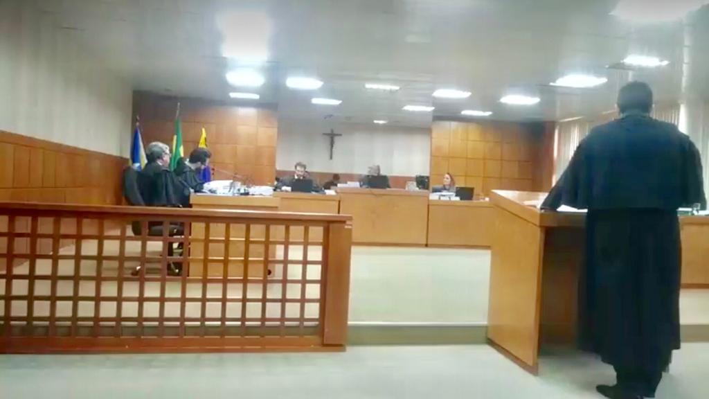 REGISTRO NEGADO: TRE manda o Senador Acir Gurgacz encerrar campanha